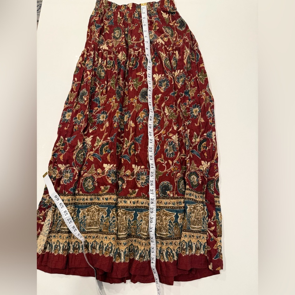 Vintage On the Verge Woman’s Sz Small Floral Boho Maxi Skirt - Red and Gold Farm - Picture 4 of 7